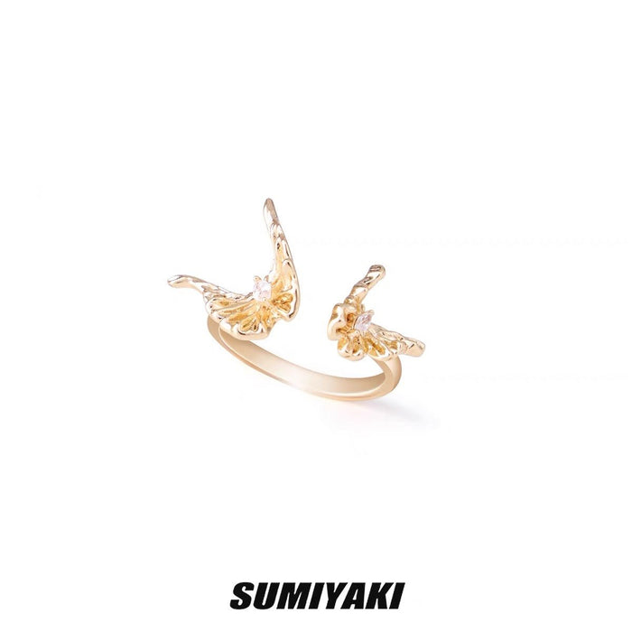 SUMIYAKI Vintage Luxe Copper Butterfly Ring - Adjustable Open Design for a Chic and Elegant Look