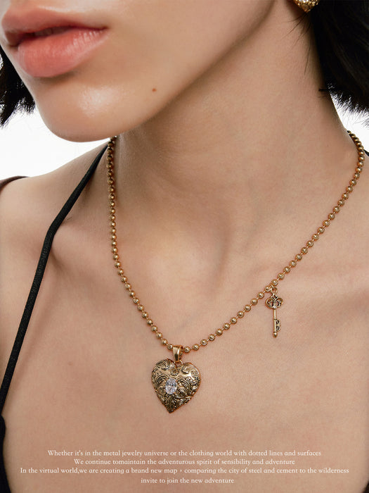 SUMIYAKI Love Lock Collection Heart Necklace – Vintage Embossed Heart Pendant, Romantic Minimalist Jewelry