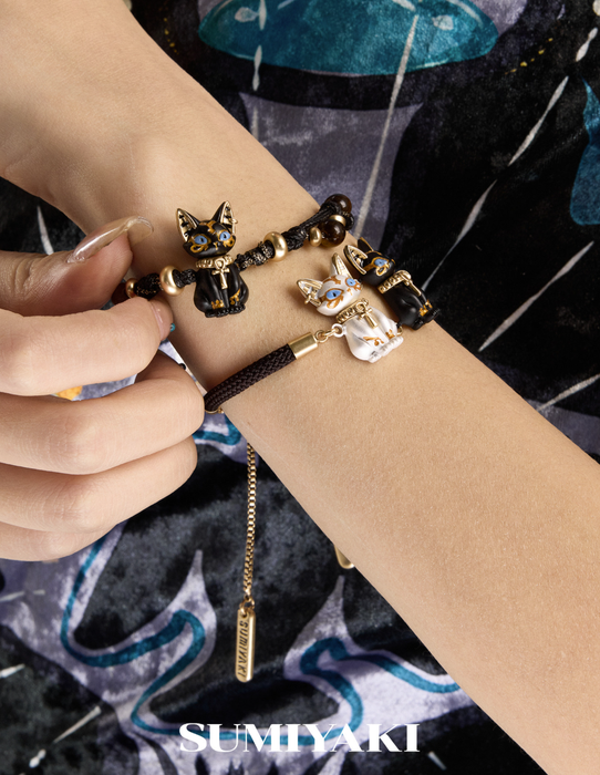 SUMIYAKI Sacred Eye Egyptian Cat Bracelet – Pharaoh Cat Charm, Black & White Braided Cord, Adjustable Talisman Jewelry