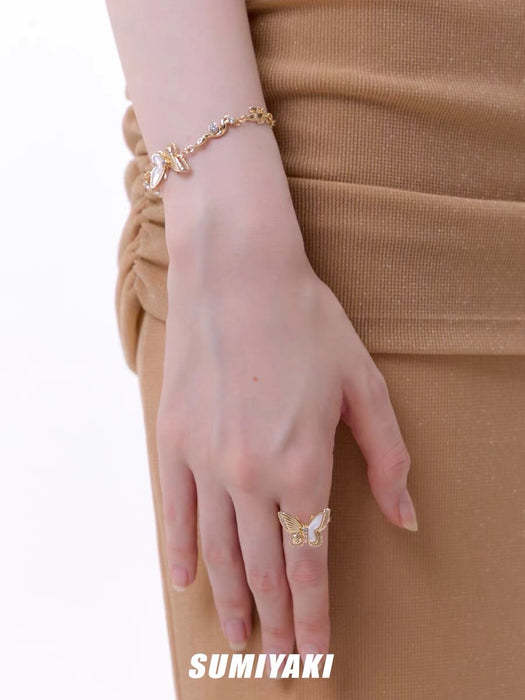 SUMIYAKI Gold Mother-of-Pearl Butterfly Bracelet - Copper with Zircon, Luxe and Elegant Design