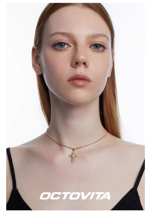 OCTOVITA Romantic Rome Collection Necklace - Original Gold Diamond-Cross Pendant, Luxe Minimalist Collar Chain