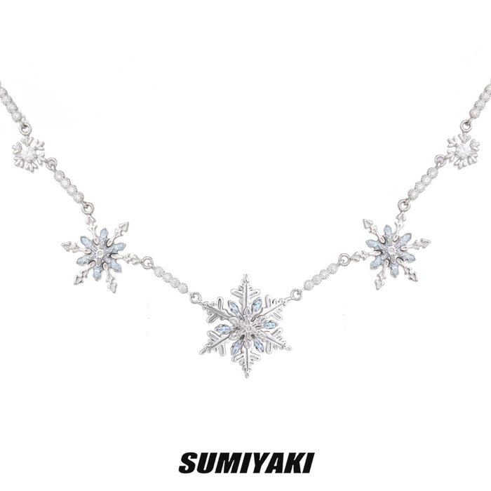 SUMIYAKI Christmas Snowfall Series Snowflake Choker Necklace – Dainty, Festive & Elegant Holiday Jewelry Gift