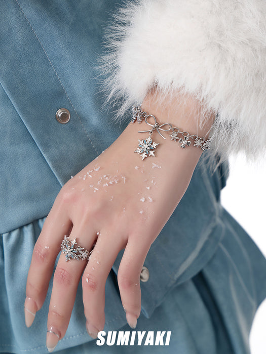 SUMIYAKI Spinning Snowflake Bracelet – Dainty Rotatable Flower Design, Sparkling & Unique Gift for Her
