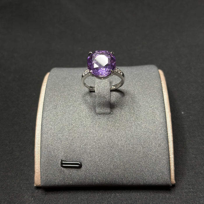 Natural amethyst ring