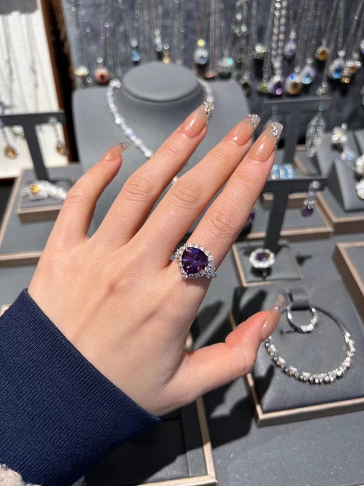 Natural amethyst ring