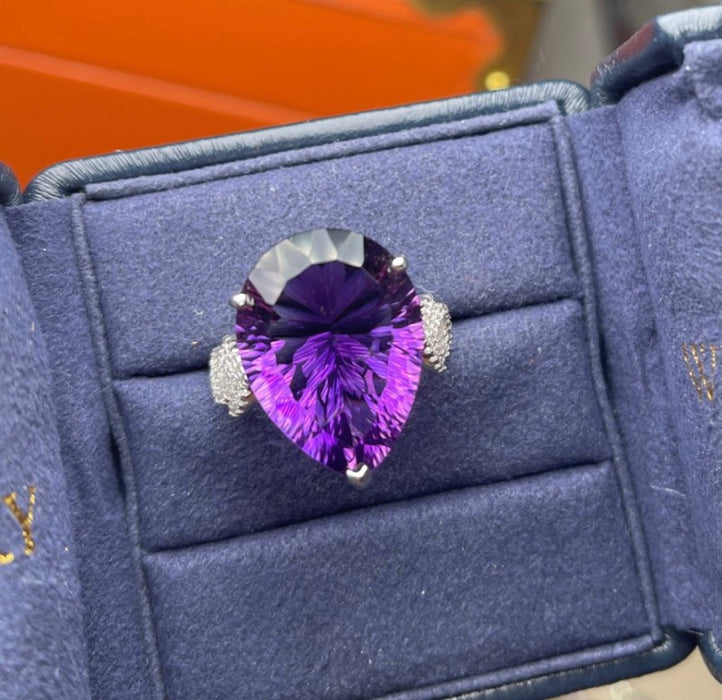 Natural amethyst ring