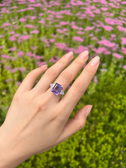 Natural amethyst ring