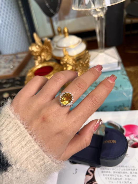 Natural yellow crystal ring